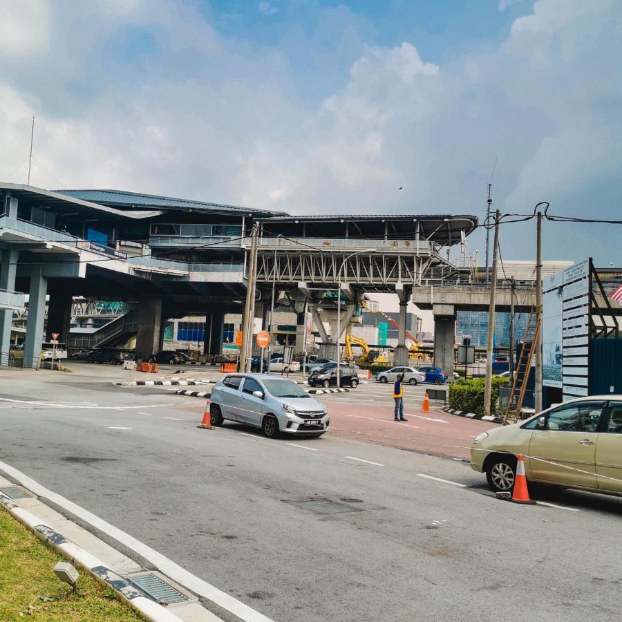 Apartment Tr Wtc Titiwangsa Monorail Mrt Station Klcc Hkl Ijm Bukit Bintang Kuala Lumpur